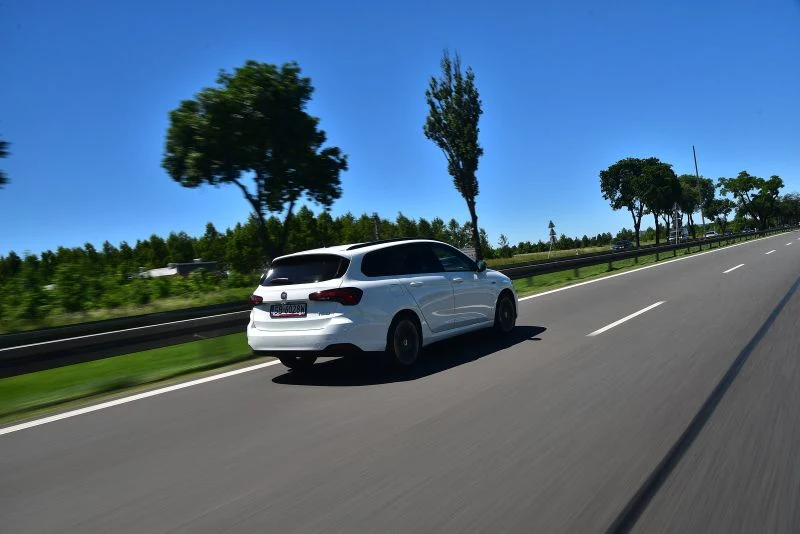 Fiat Tipo SW 1.6 MultiJet S-Design