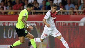 Stevan Jovetić (z prawej)