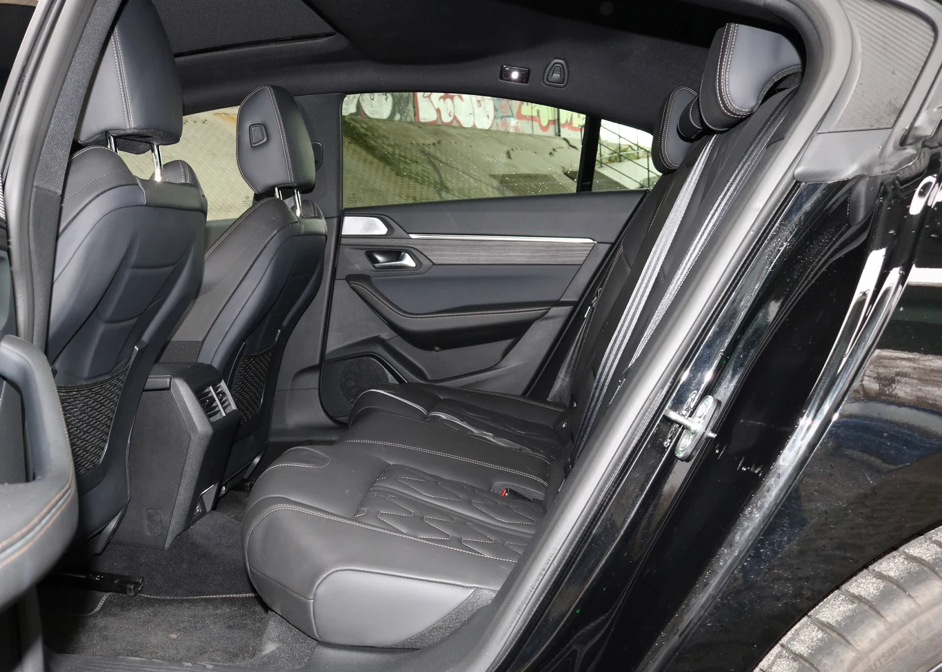 Peugeot 508 GT 2.0 BlueHDi. Zdjęcia Peugeot 508 GT 2.0 BlueHDi. Zdjęcia