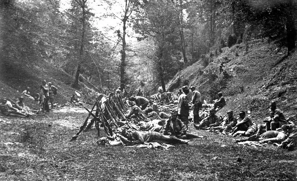 Hanna Kudelska tworzyła od zera stworzyła legionową intendenturę. Na zdjęciu żołnierze Pierwszej Kompani Kadrowej w sierpniu 1914 roku (domena publiczna)