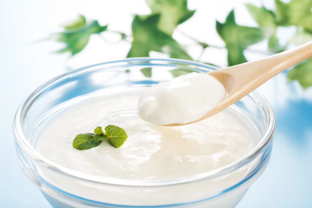 Jogurt łagodzi podrażnienia i odżywia skórę