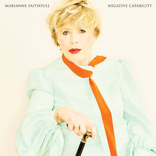 Marianne Faithfull na okładce płyty "Negative Capability"