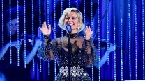 Bebe Rexha wykonała wraz z Florida Georgia Line utwór "Meant To Be"