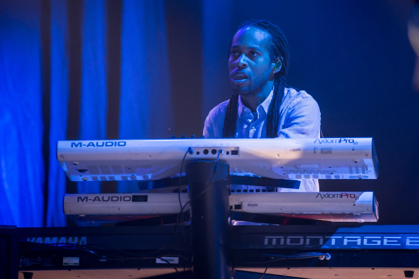 Zobacz zdjęcia z koncertu Stinga i Shaggy'ego z koncertu w Atlas Arenie w Łodzi. Muzycy promują wspólną płytę "44/876"