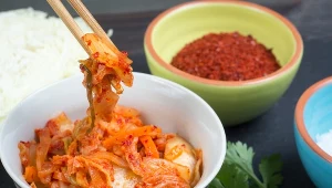 Oto najważniejsze zasady jesiennej diety. Tak wzmocnisz odporność, pomożesz sobie w chorobie i nie przytyjesz