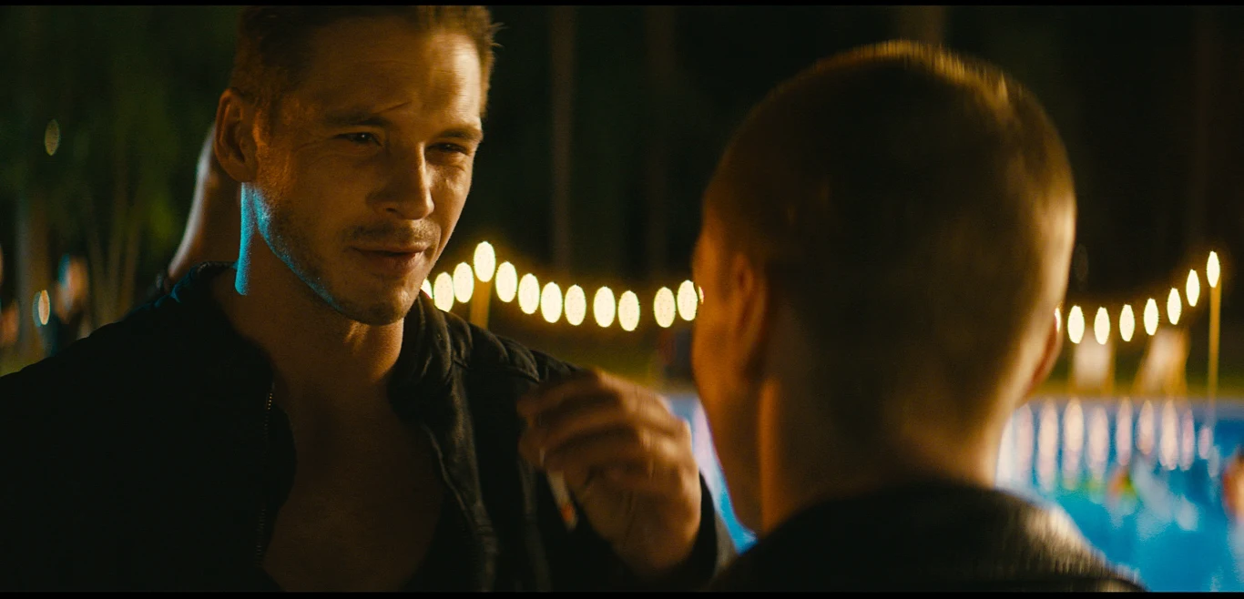 Talent i brawurę młodego kierowcy zauważa wpływowy gangster - Max. Proponuje chłopakowi udział w okrytym złą sławą wyścigu, który niejeden kierowca przypłacił kalectwem, a nawet życiem. Nagrodą dla zwycięzcy legendarnych zmagań jest tytuł "Diablo" i kilkaset tysięcy euro.