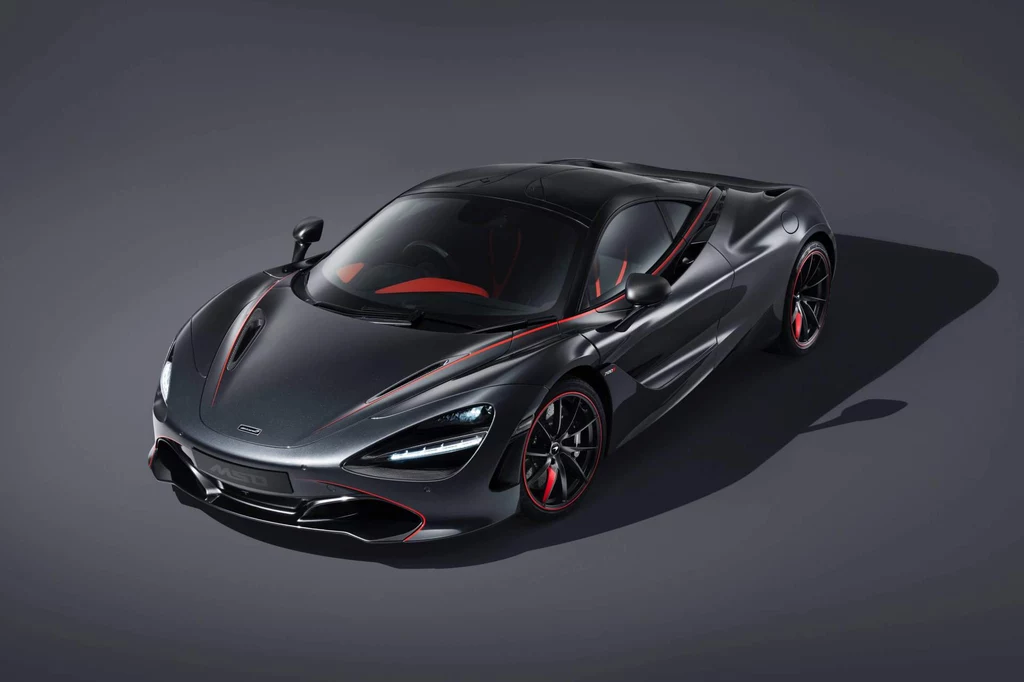 McLaren 720S Stealth