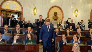 Sesja przebiegła w burzliwej atmosferze 