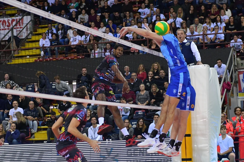 Siatkarze Dynama Moskwa w czasie meczu Ligi Mistrzów z Perugią