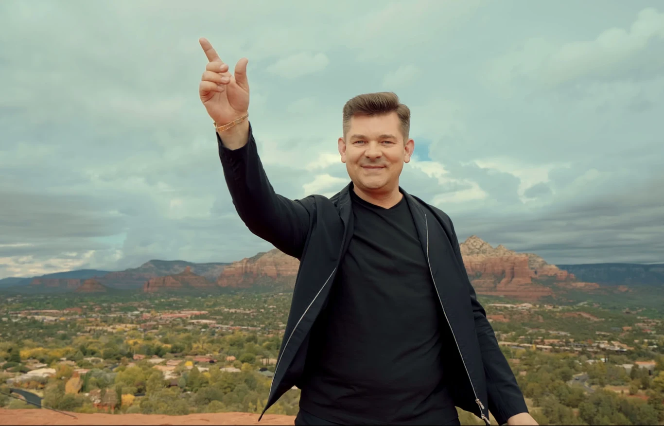 Zobacz zdjęcia z planu kręconego w Arizonie (USA) teledysku "W bezkresną dal" grupy Akcent