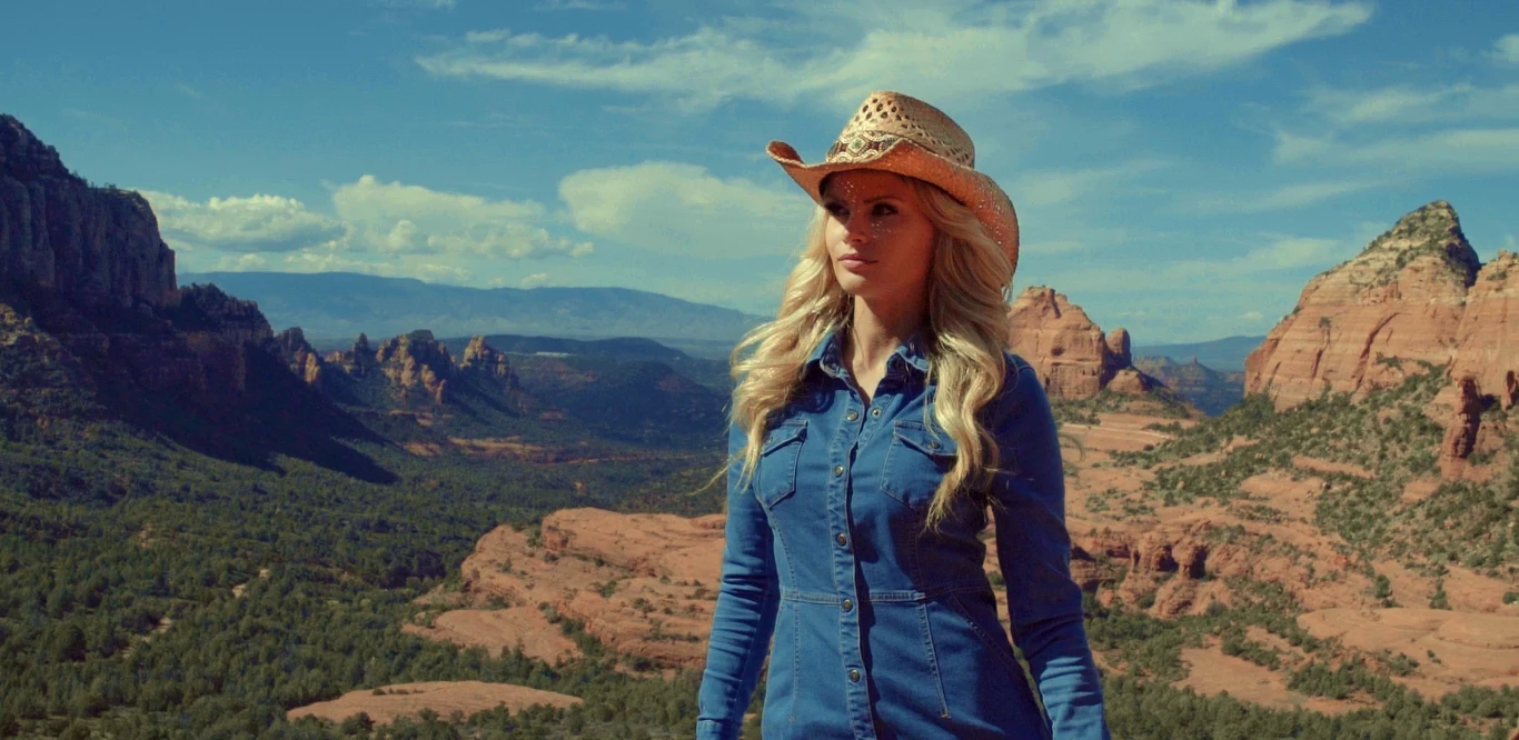 Zobacz zdjęcia z planu kręconego w Arizonie (USA) teledysku "W bezkresną dal" grupy Akcent