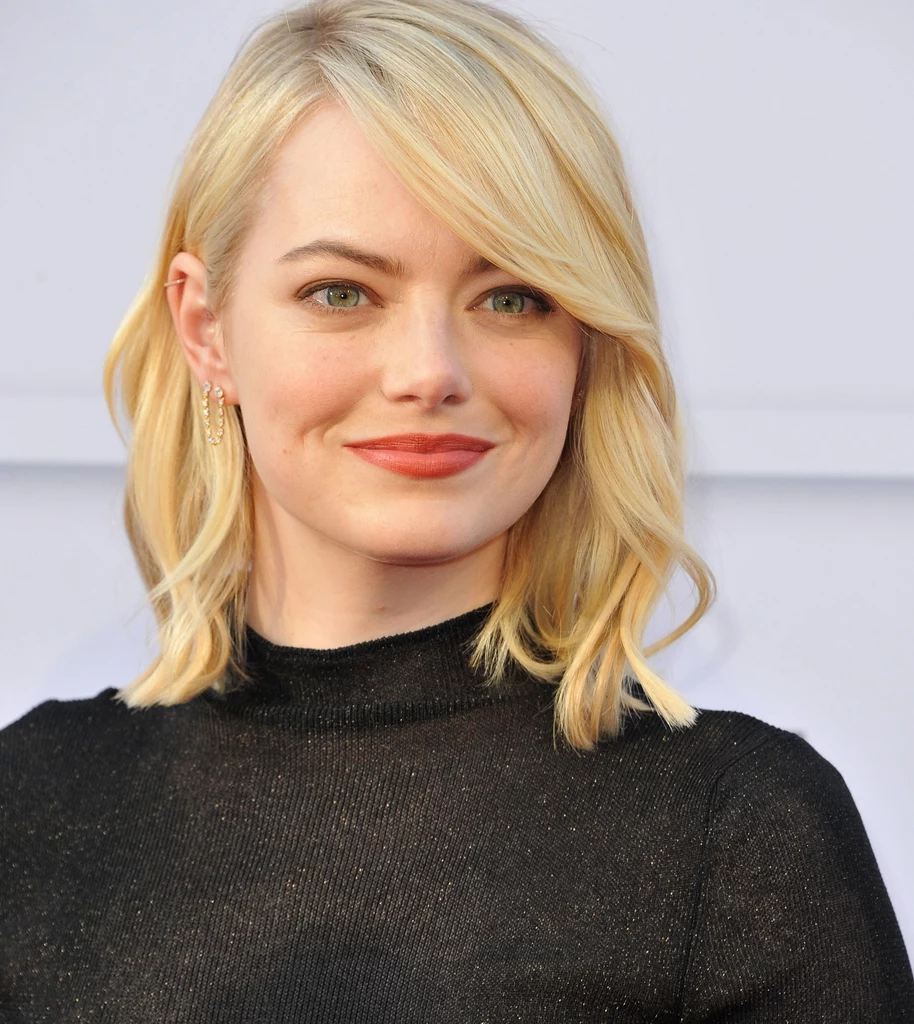 Emma Stone i jej lekkie fale