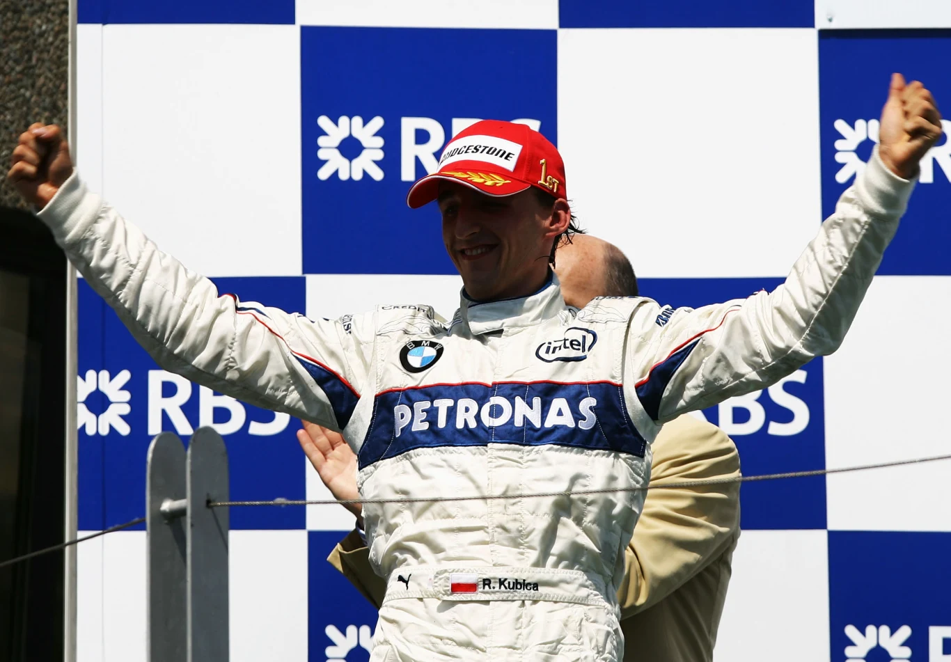 Wielka radość Kubicy po jedynym w karierze zwycięstwie w Formule 1. Kanada, 2008 rok. Wielka radość Kubicy po jedynym w karierze zwycięstwie w Formule 1. Kanada, 2008 rok.