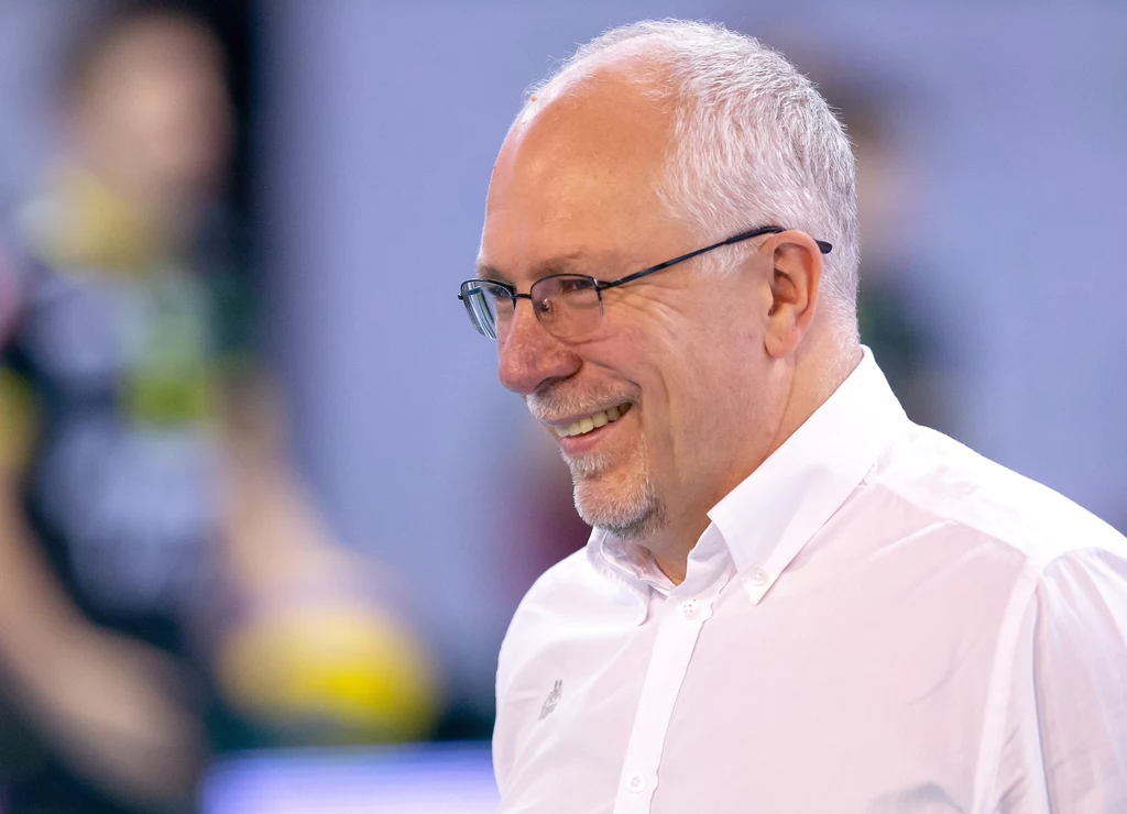 Trener Aluronu Virtu Warta Zawiercie Mark Lebedew Trener Aluronu Virtu Warta Zawiercie Mark Lebedew