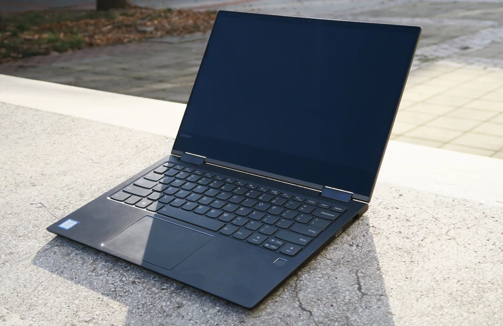 Lenovo Yoga 730