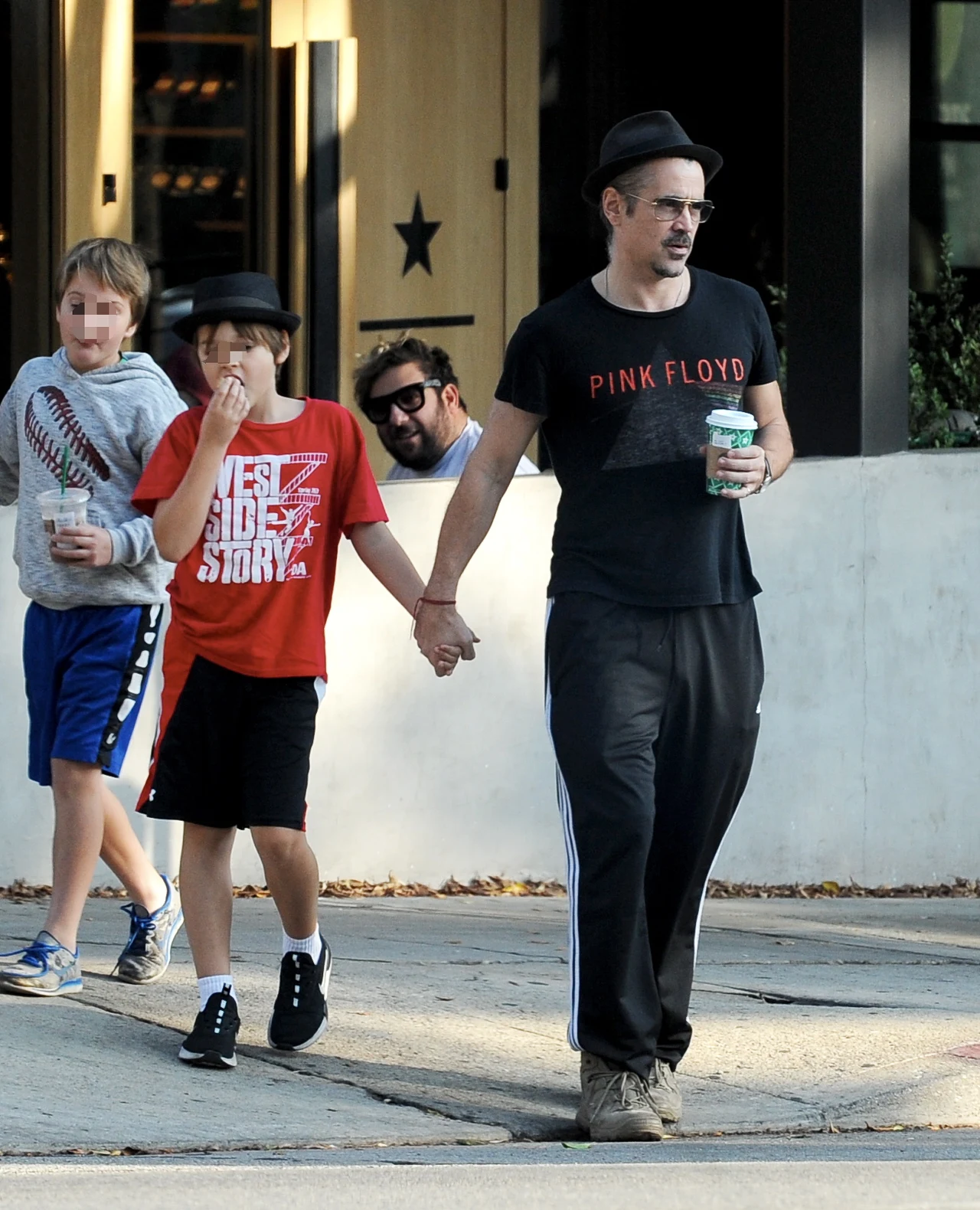 Colin Farrell z synem Henrym