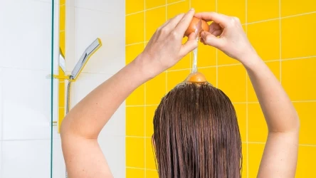 Maseczka z żółtka jest dobrym sposobem na piękne włosy