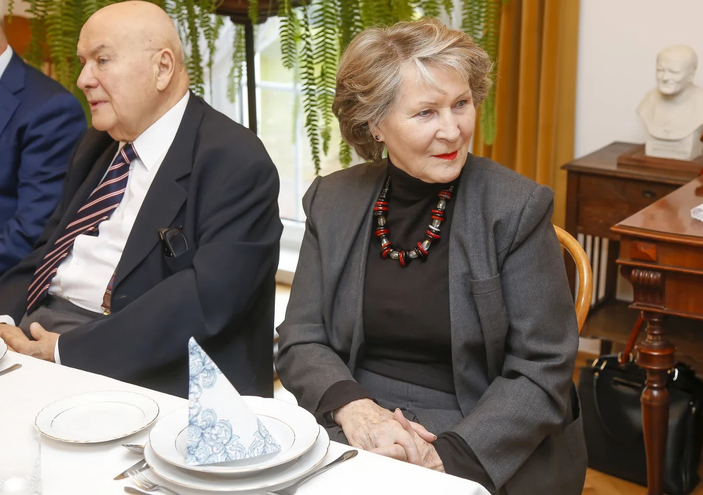 Zbigniew Korpolewski, Irena Santor