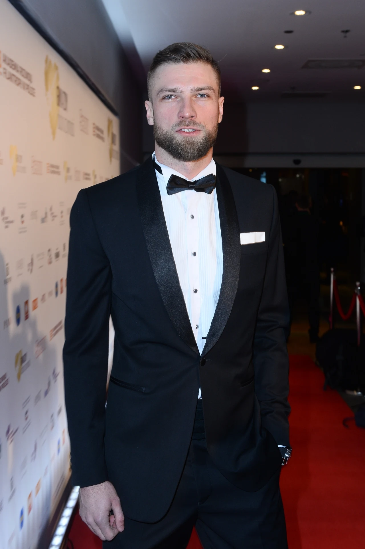 Andrzej Wrona Andrzej Wrona