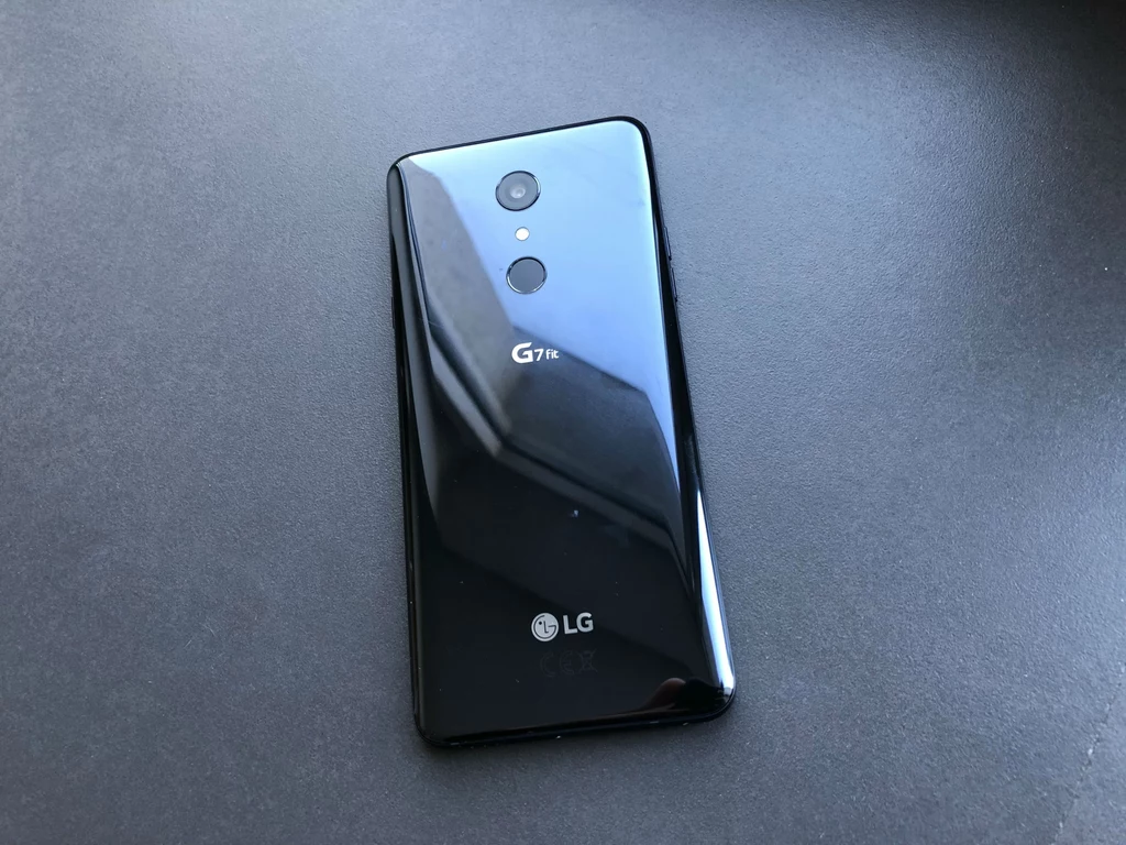 LG G7 Fit