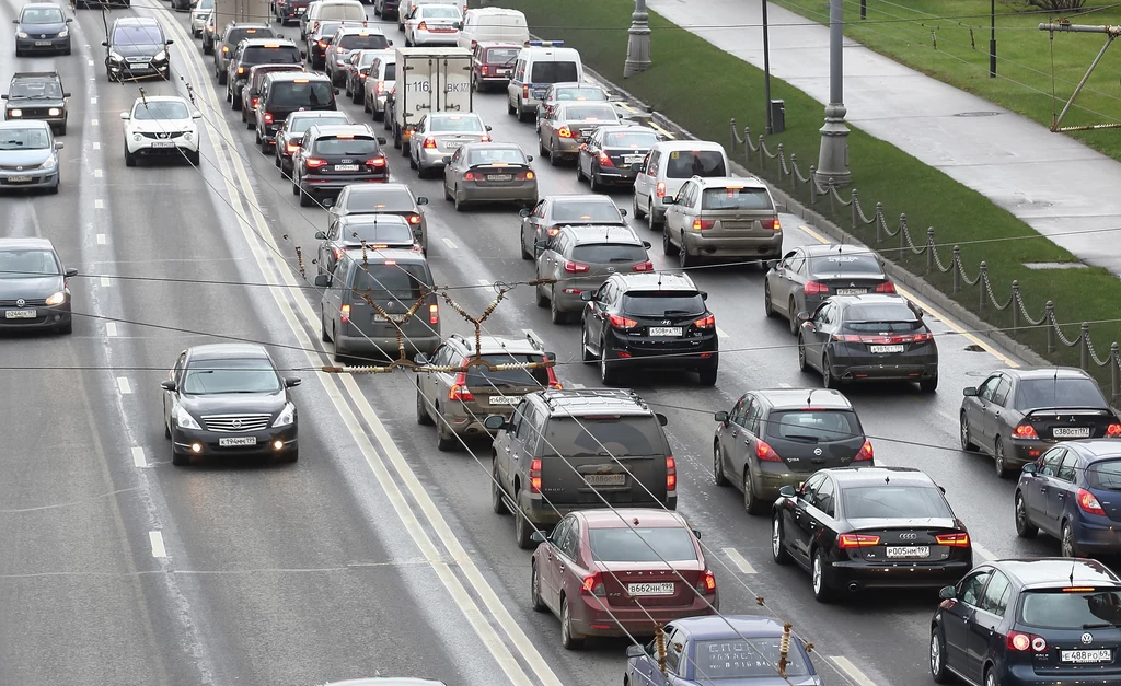 Prawdziwy obraz rosyjskich dróg jest inny niż sobie wyobrażamy