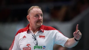 Z trudem utrzymali się w lidze. Pomoże im były selekcjoner "Biało-Czerwonych"