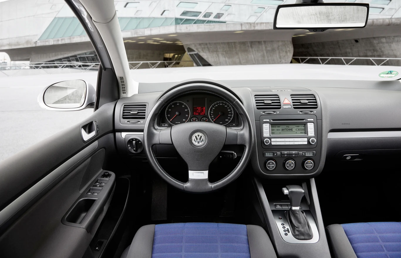 Volkswagen Golf V