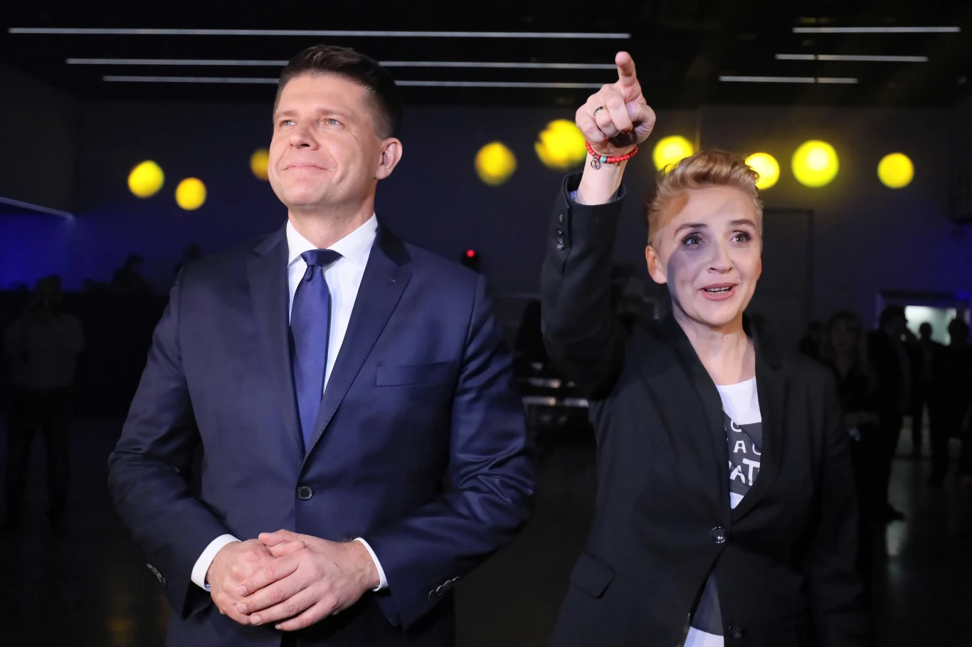 Joanna Scheuring-Wielgus (P) i Ryszard Petru (L) podczas konwencji partii Teraz! Joanna Scheuring-Wielgus (P) i Ryszard Petru (L) podczas konwencji partii Teraz!