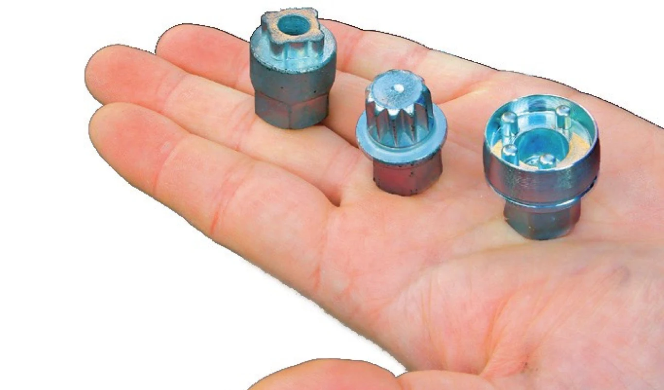 W przypadku nieoryginalnych zabezpieczeń praktycznie nie da się dobrać przejściówki. W przypadku nieoryginalnych zabezpieczeń praktycznie nie da się dobrać przejściówki.