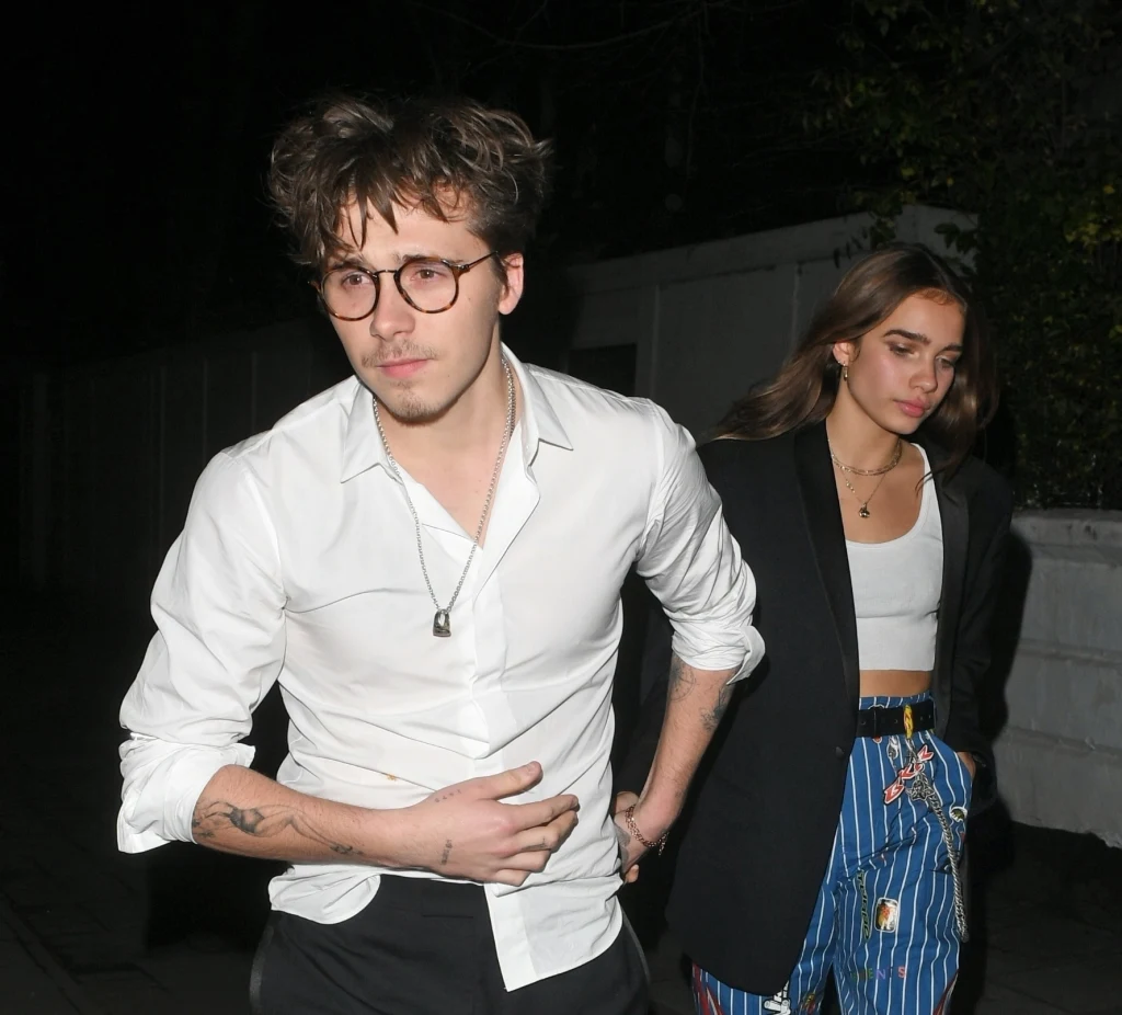 Brooklyn Beckham i Hana Cross