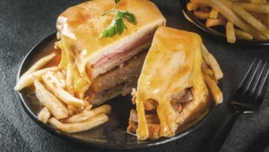 Francesinha - zapiekana kanapka