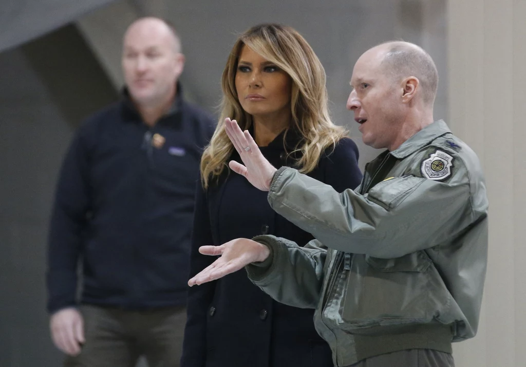 Melania Trump olśniła swoją nowa fryzurą. Hampton 