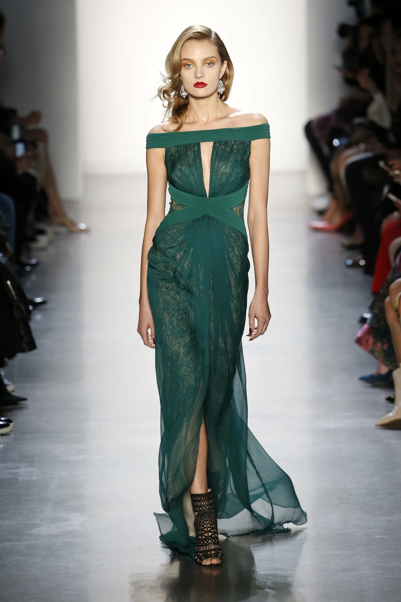 Tadashi Shoji Tadashi Shoji