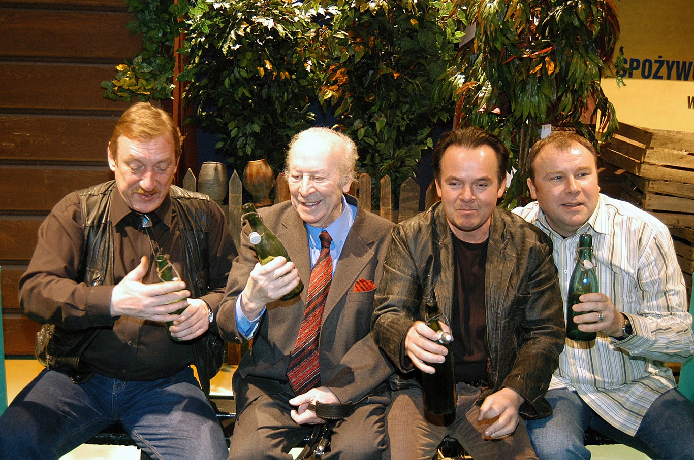 Leon Niemczyk i jego koledzy z Ranczowej ławeczki: Sylwester Maciejewski, Piotr Pręgowski, Bogdan Klaus