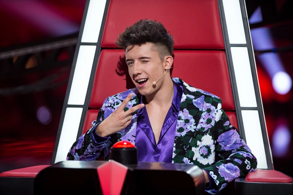 Dawida Kwiatkowskiego ponownie zobaczymy w roli trenera "The Voice Kids"