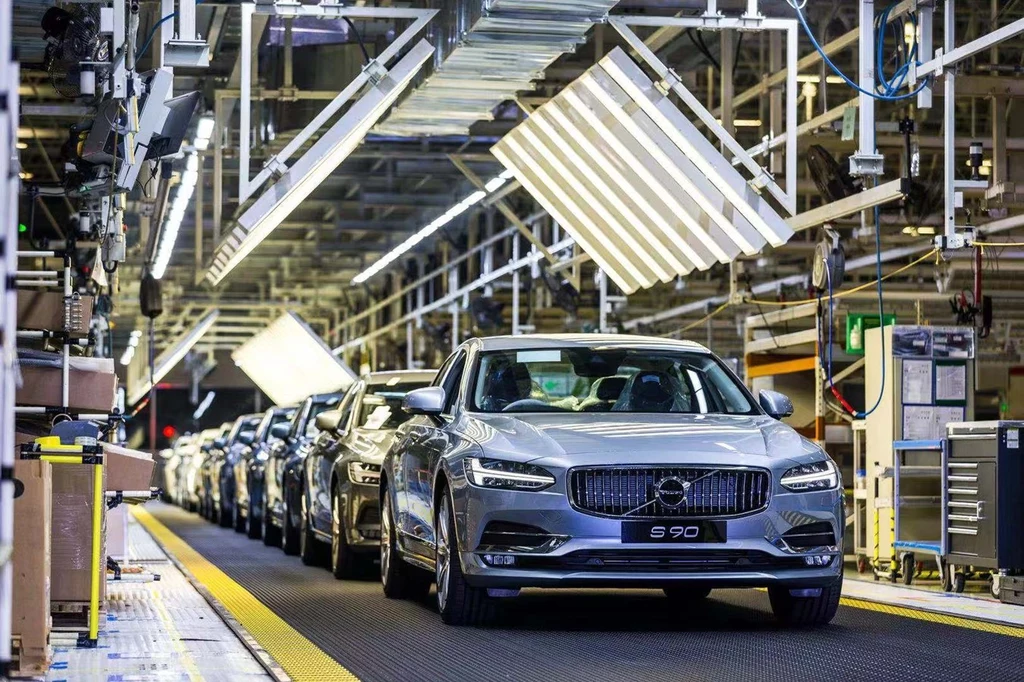 Produkcja Volvo S90 w Chinach