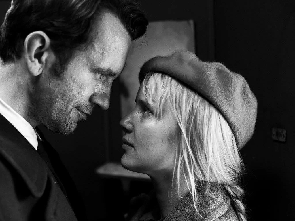 Tomasz Kot i Joanna Kulig w scenie z "Zimnej wojny"