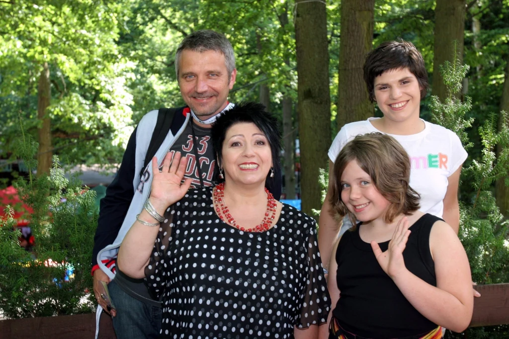 Ewa Bem z rodziną, 2005 rok Ewa Bem z rodziną, 2005 rok