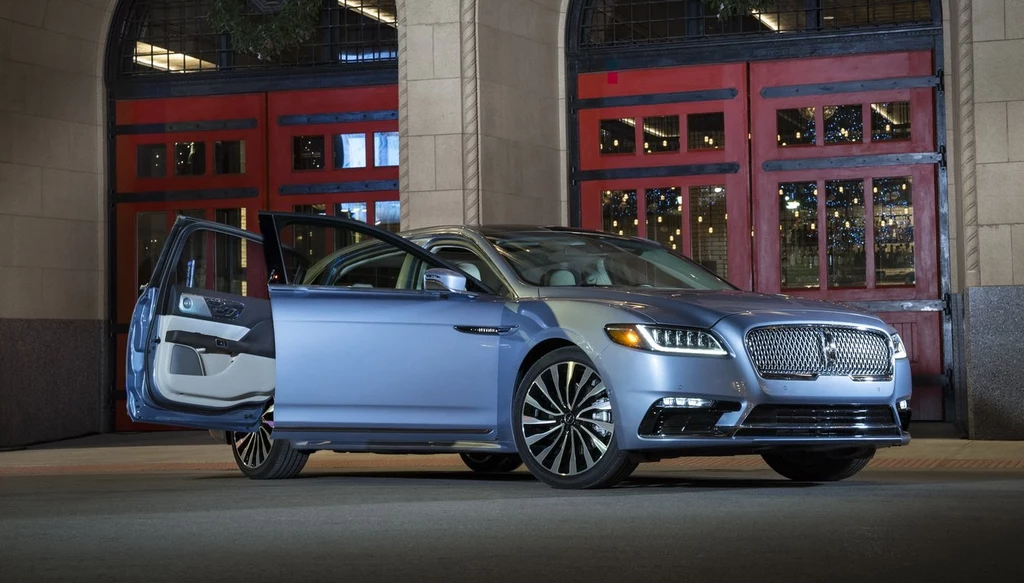 Lincoln Continental Coach Edition