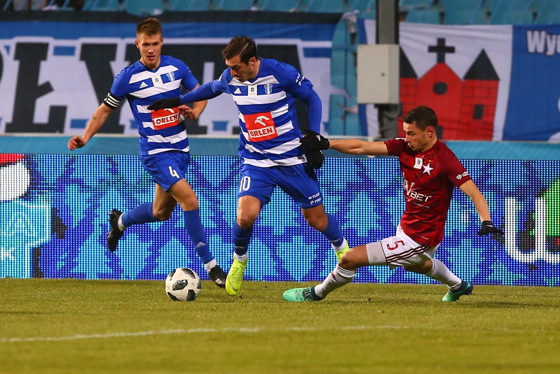 Giorgi Merebaszwili (w środku) Giorgi Merebaszwili (w środku)