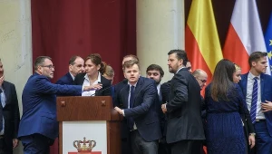 Sesja Rady Warszawy w sprawie bonifikat przy przekształcaniu gruntów. Na sali doszło do awantury