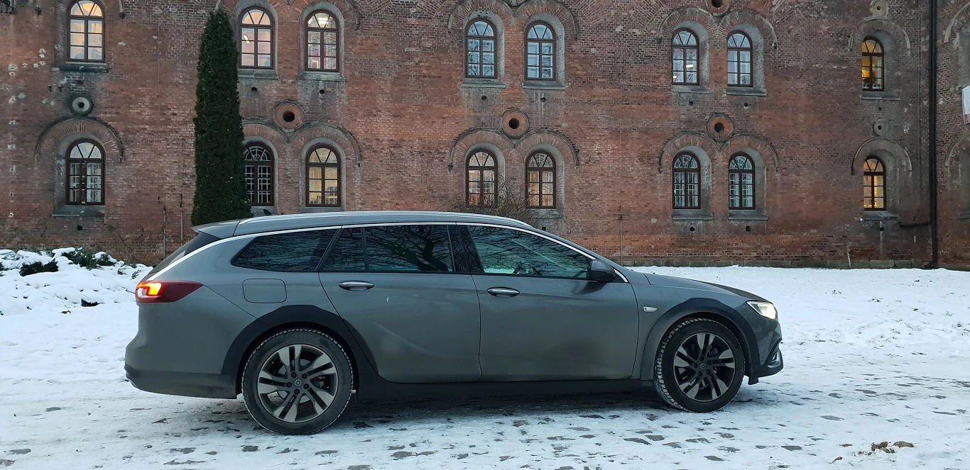 Opel Insignia Country Tourer Opel Insignia Country Tourer