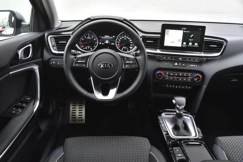 Kia Ceed SW 1.4 T-GDI 7DCT L 