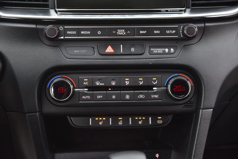 Kia Ceed SW 1.4 T-GDI 7DCT L 