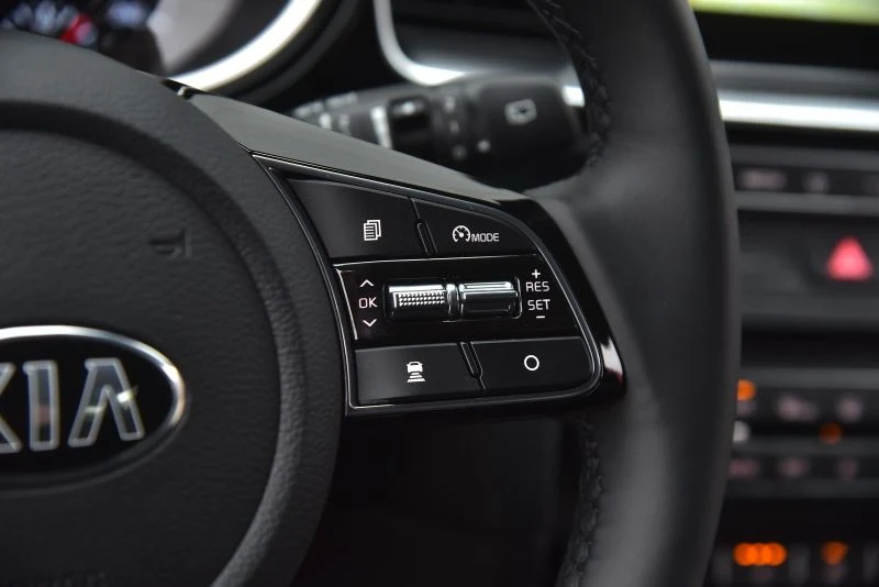 Kia Ceed SW 1.4 T-GDI 7DCT L 