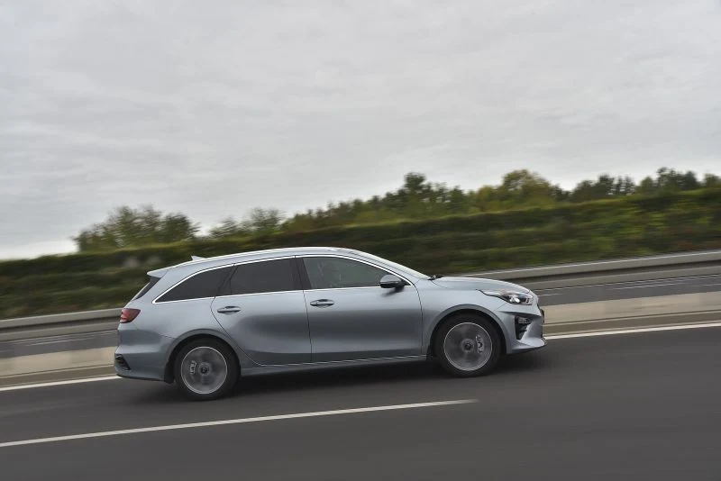 Kia Ceed SW 1.4 T-GDI 7DCT L 