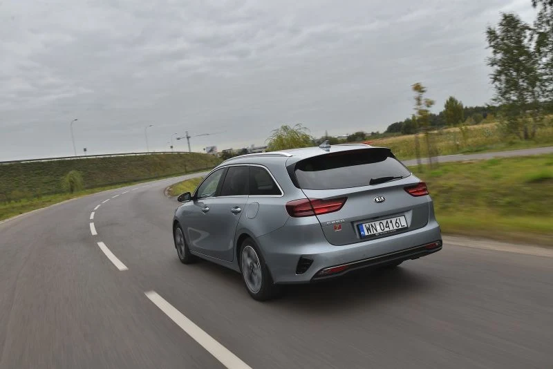 Kia Ceed SW 1.4 T-GDI 7DCT L 