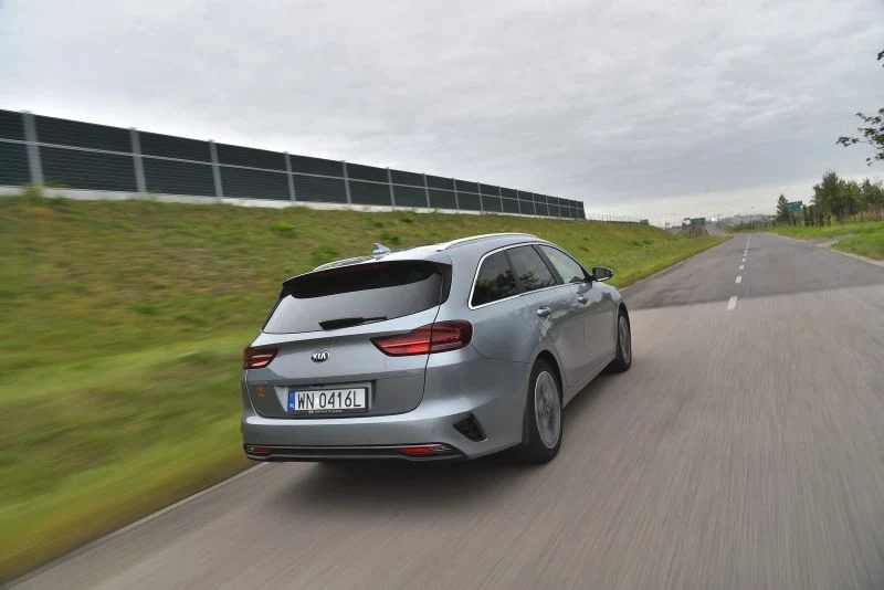 Kia Ceed SW 1.4 T-GDI 7DCT L 