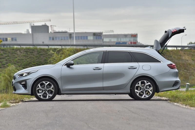 Kia Ceed SW 1.4 T-GDI 7DCT L 