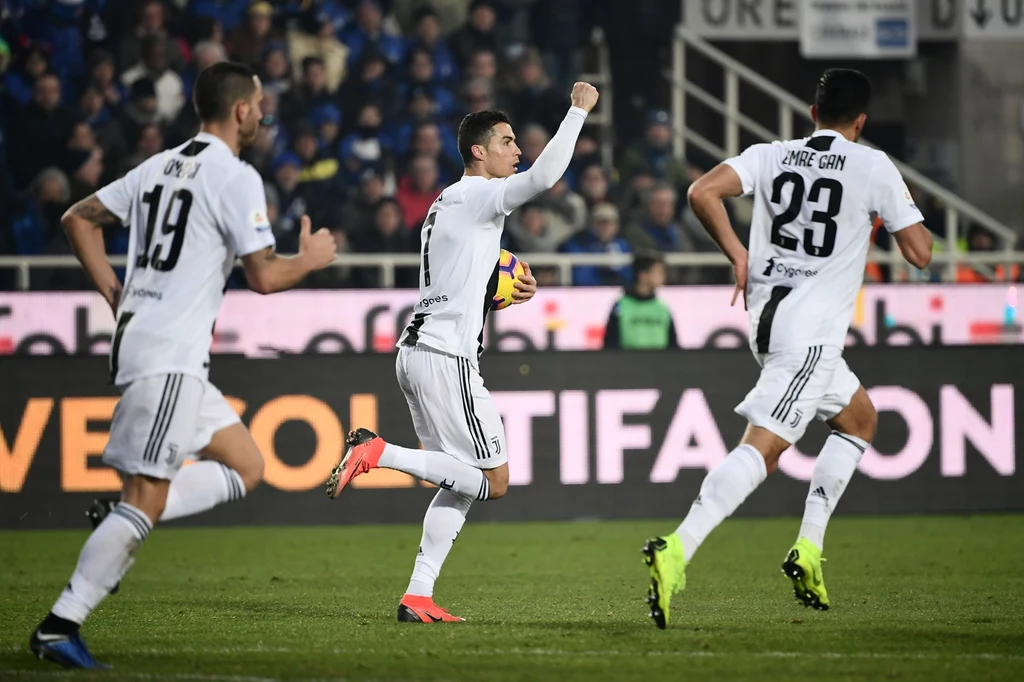 Cristiano Ronaldo Cristiano Ronaldo